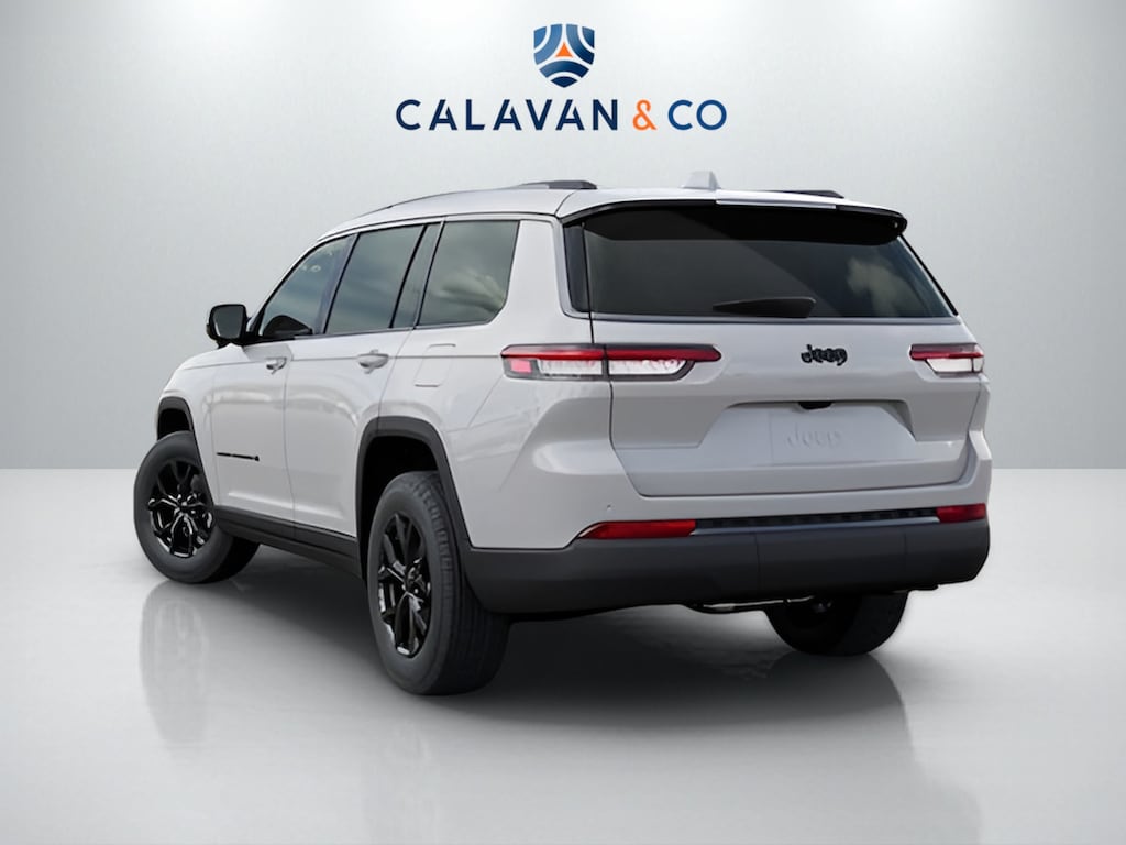 New 2026 Jeep Grand Cherokee L LAREDO ALTITUDE 4X2 Sport Utility