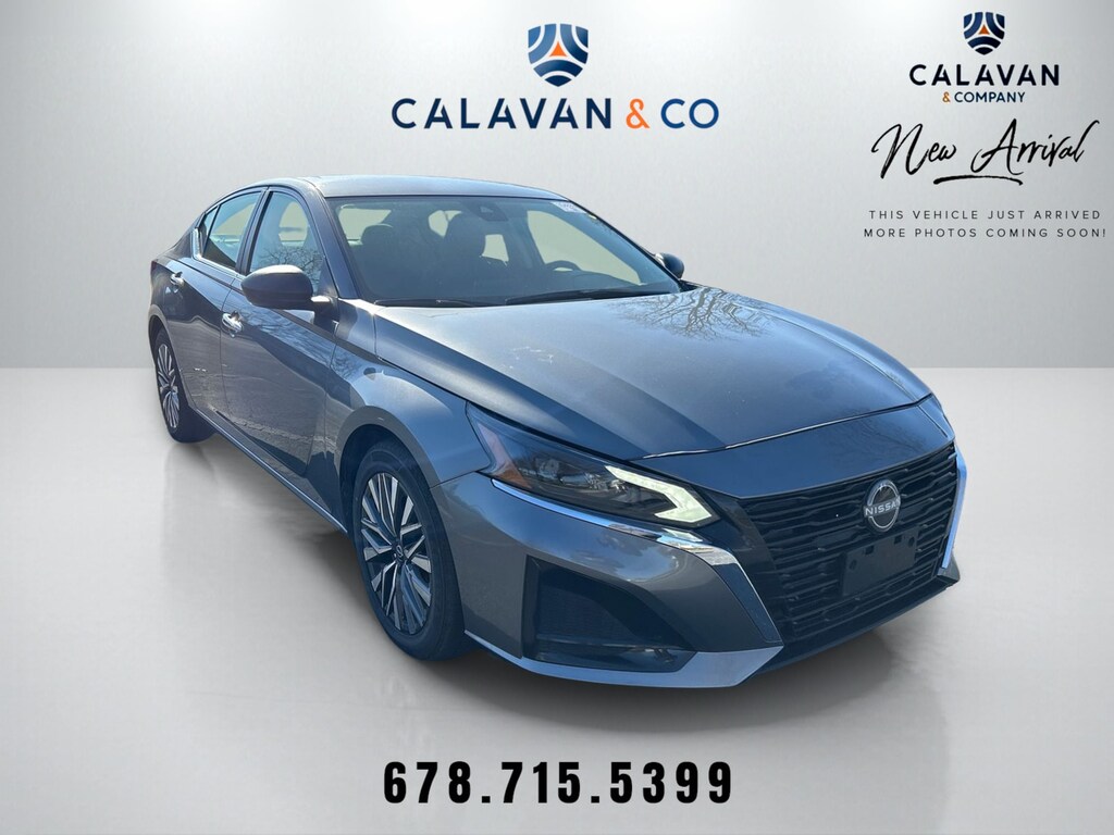 Used 2024 Nissan Altima 2.5 SV Sedan