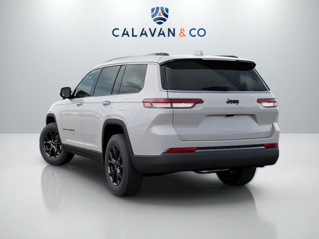 New 2026 Jeep Grand Cherokee L LAREDO ALTITUDE 4X2 Sport Utility