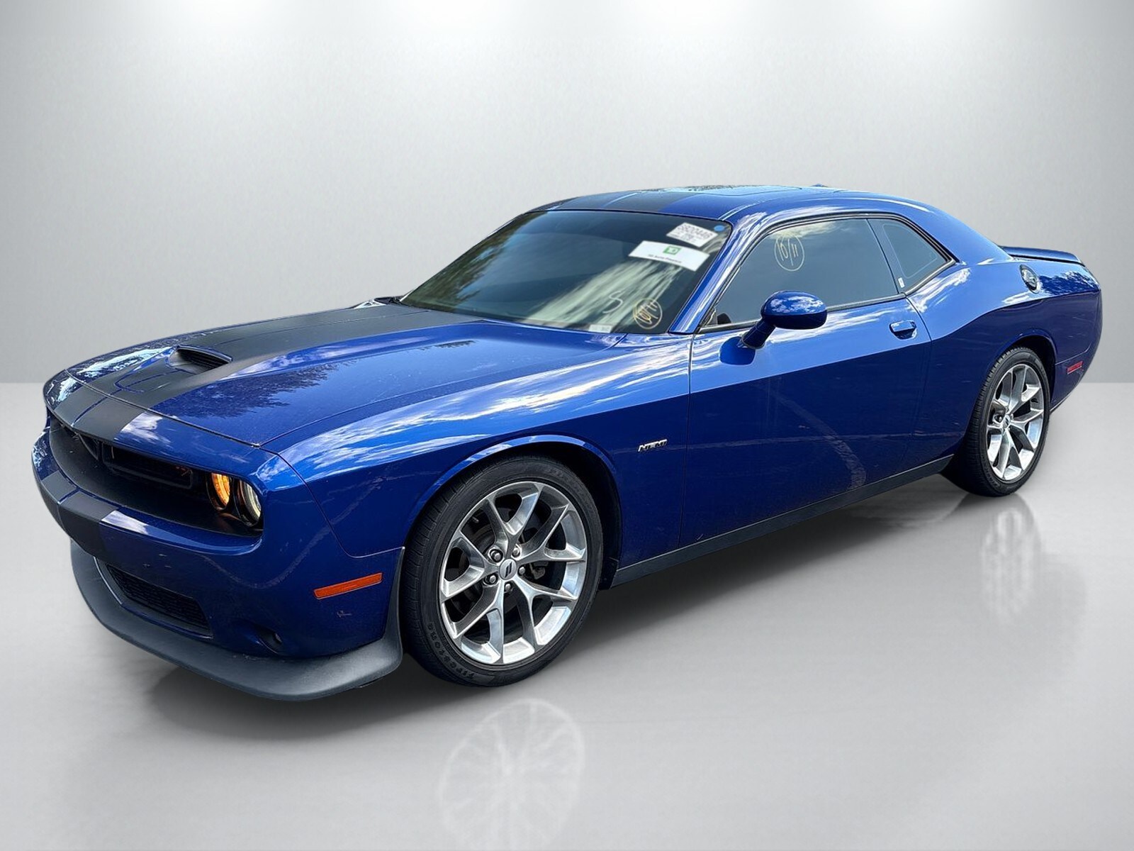 2019 Dodge Challenger R/T photo 3