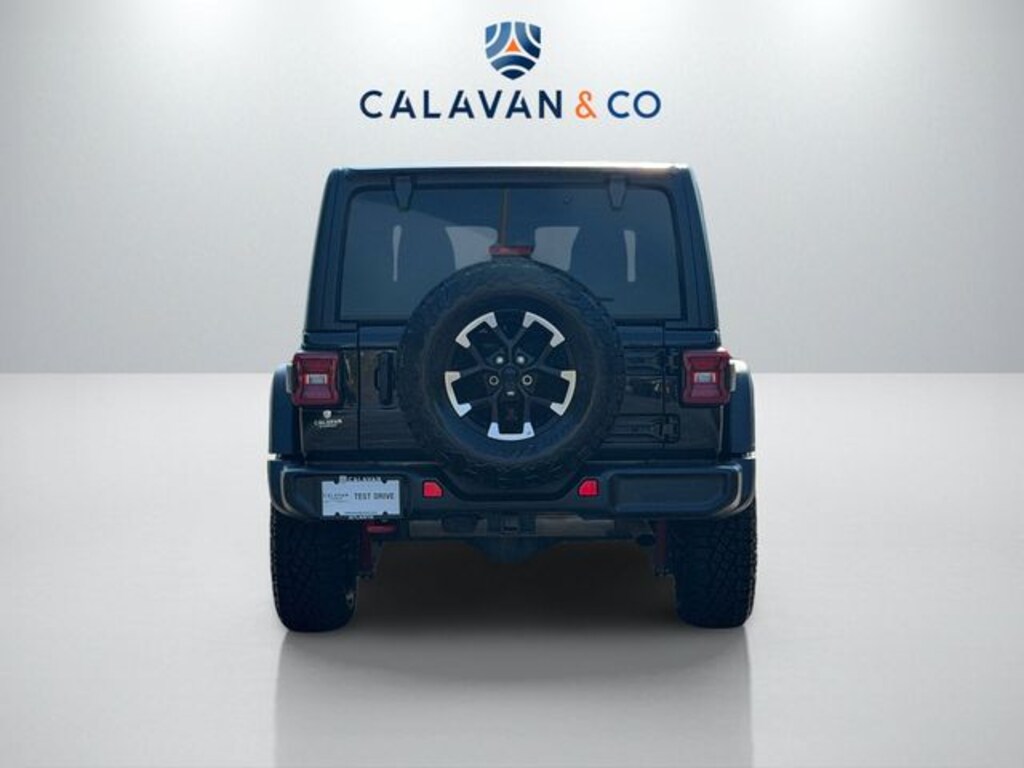 Used 2025 Jeep Wrangler Rubicon SUV