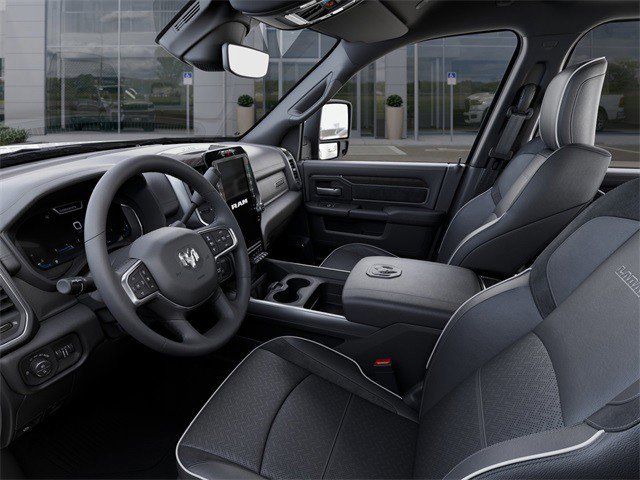 2026 RAM 3500 Laramie - Photo 26