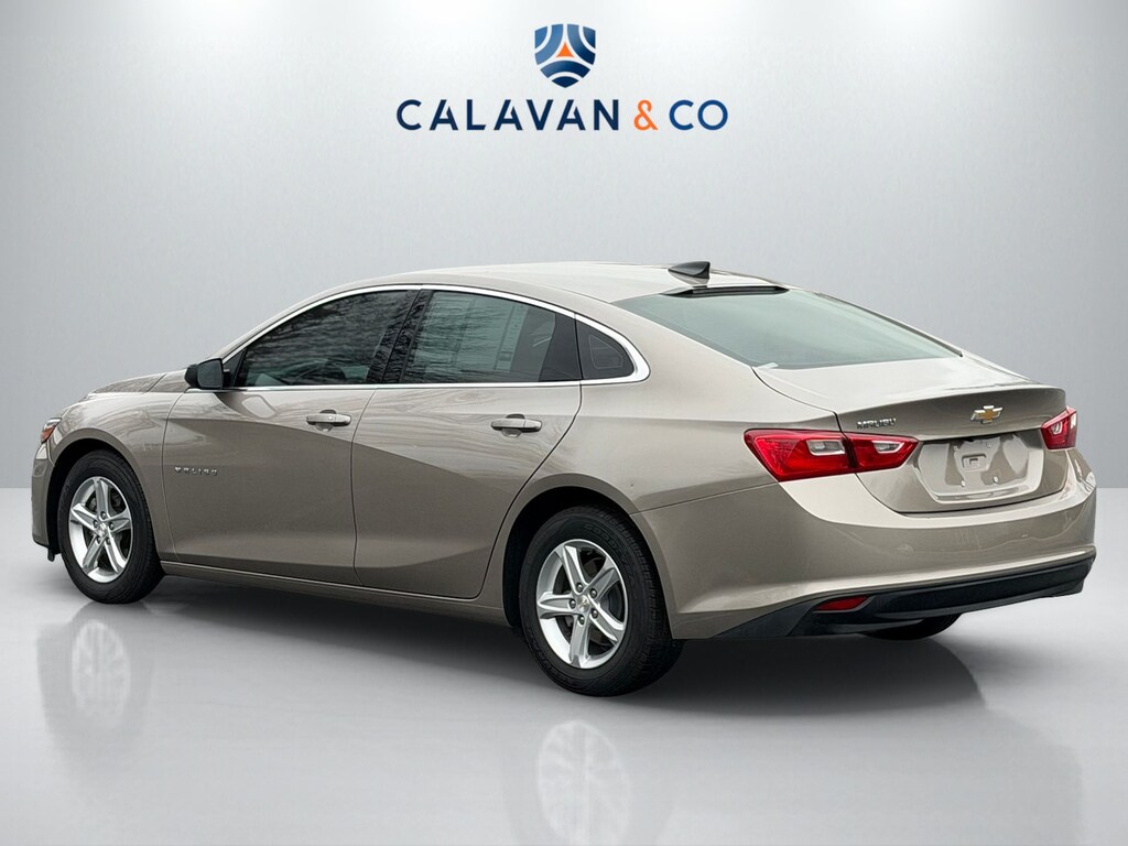 Used 2023 Chevrolet Malibu LS w/1FL Sedan