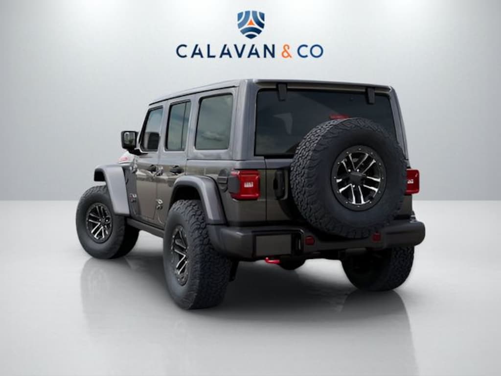 New 2026 Jeep Wrangler 4-DOOR RUBICON X Sport Utility