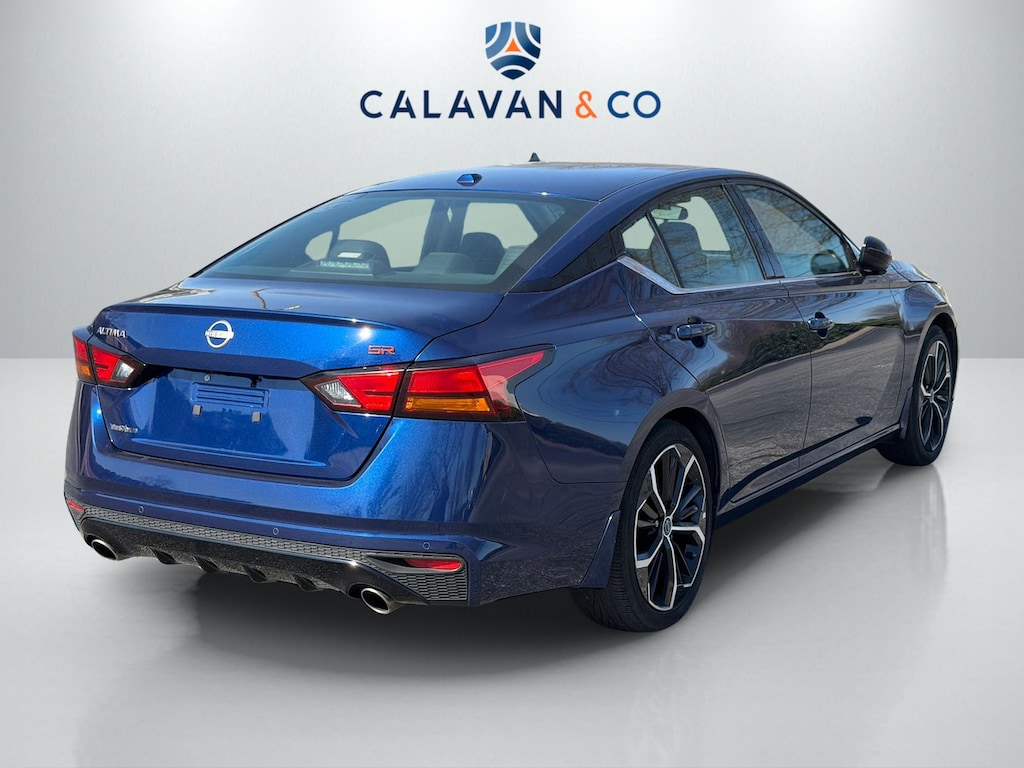 Used 2024 Nissan Altima 2.5 SR Sedan