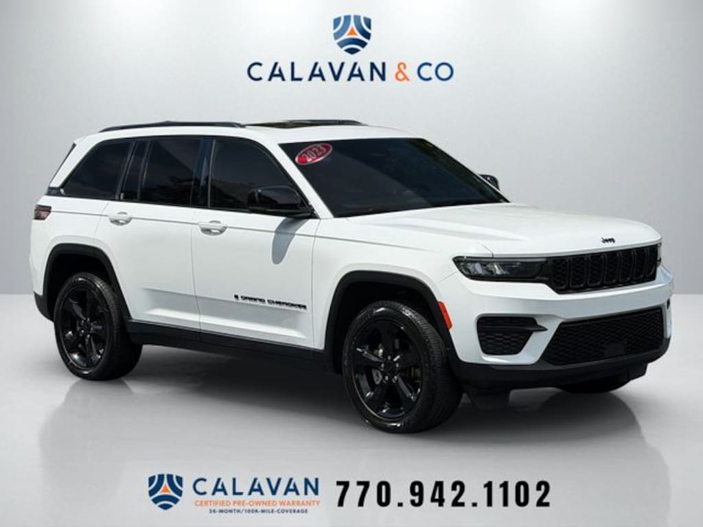 Used 2023 Jeep Grand Cherokee Laredo SUV