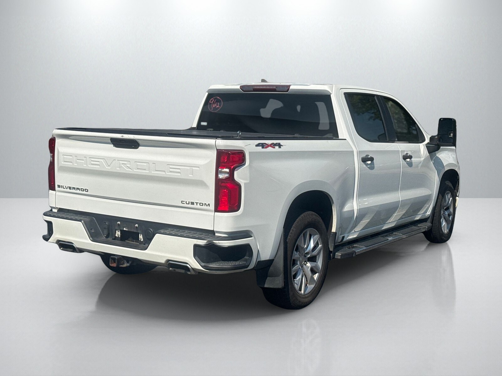 2019 Chevrolet Silverado 1500 Custom photo 4