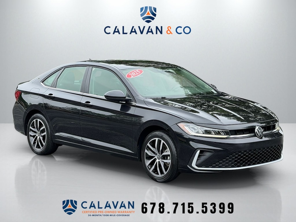 Used 2025 Volkswagen Jetta 1.5T SE Sedan