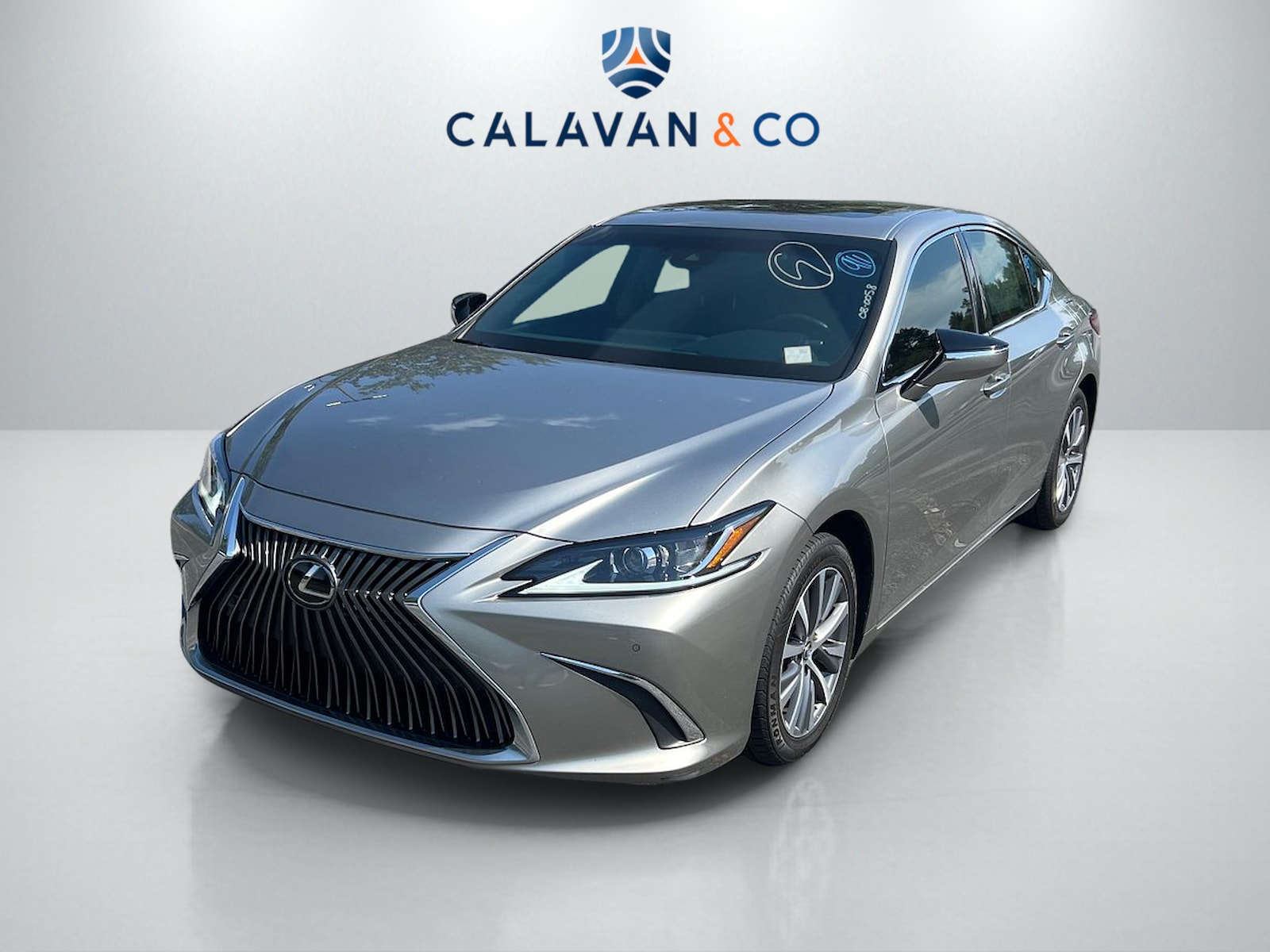 2021 Lexus ES 350 photo 3