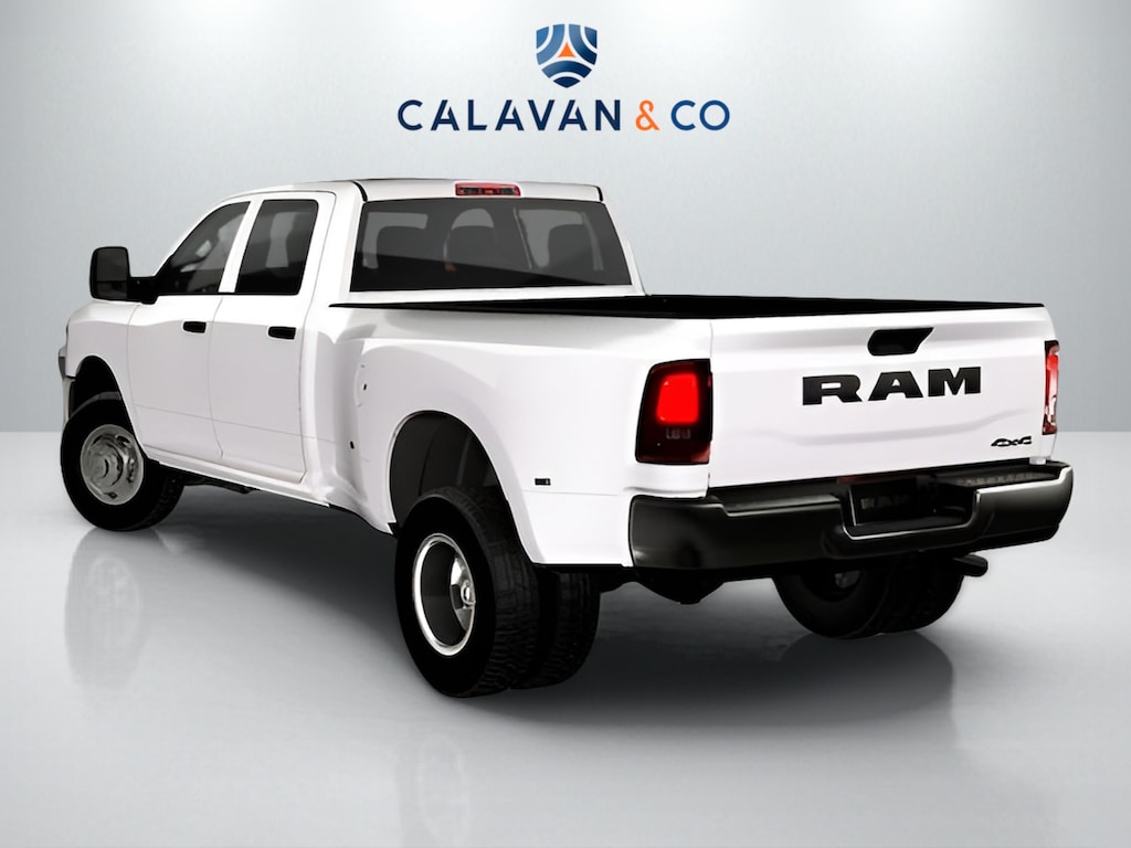 New 2026 Ram 3500 TRADESMAN CREW CAB 4X4 8' BOX Pickup