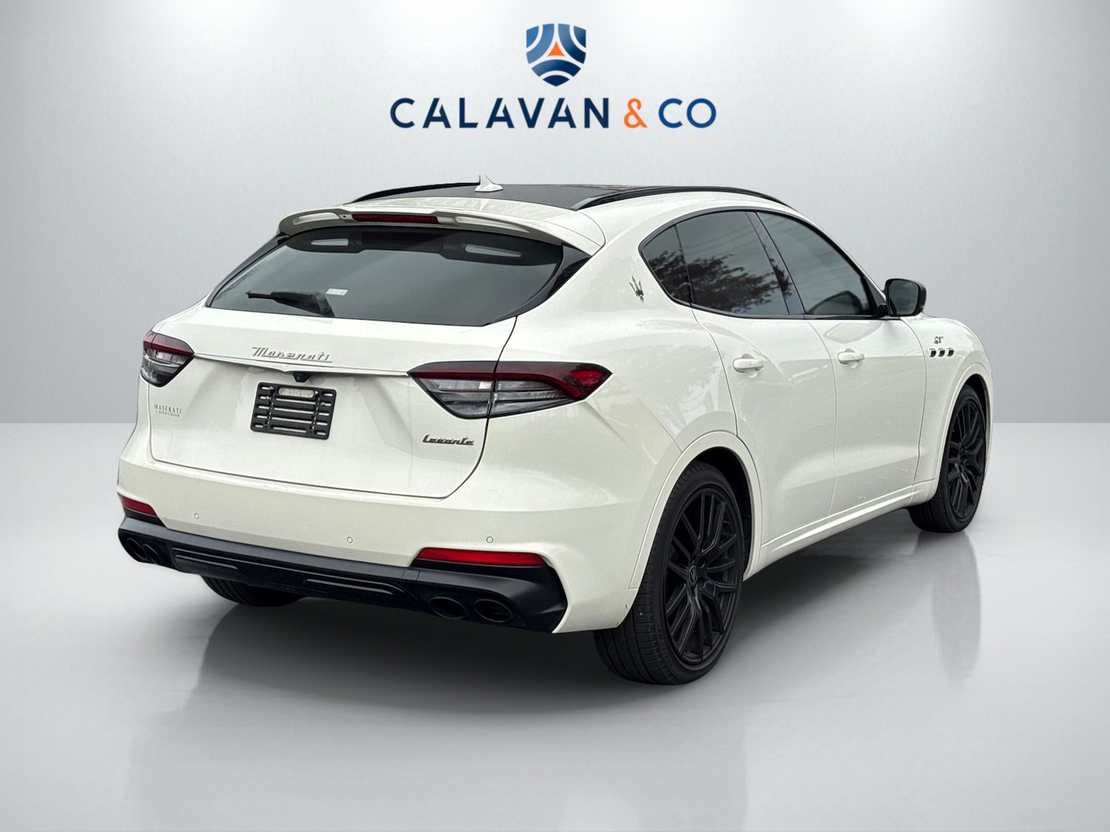 2022 Maserati Levante GT photo 4