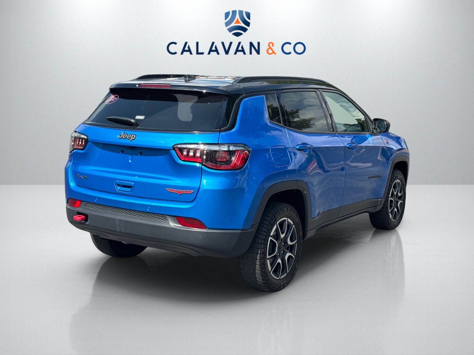 2024 Jeep Compass Trailhawk photo 4