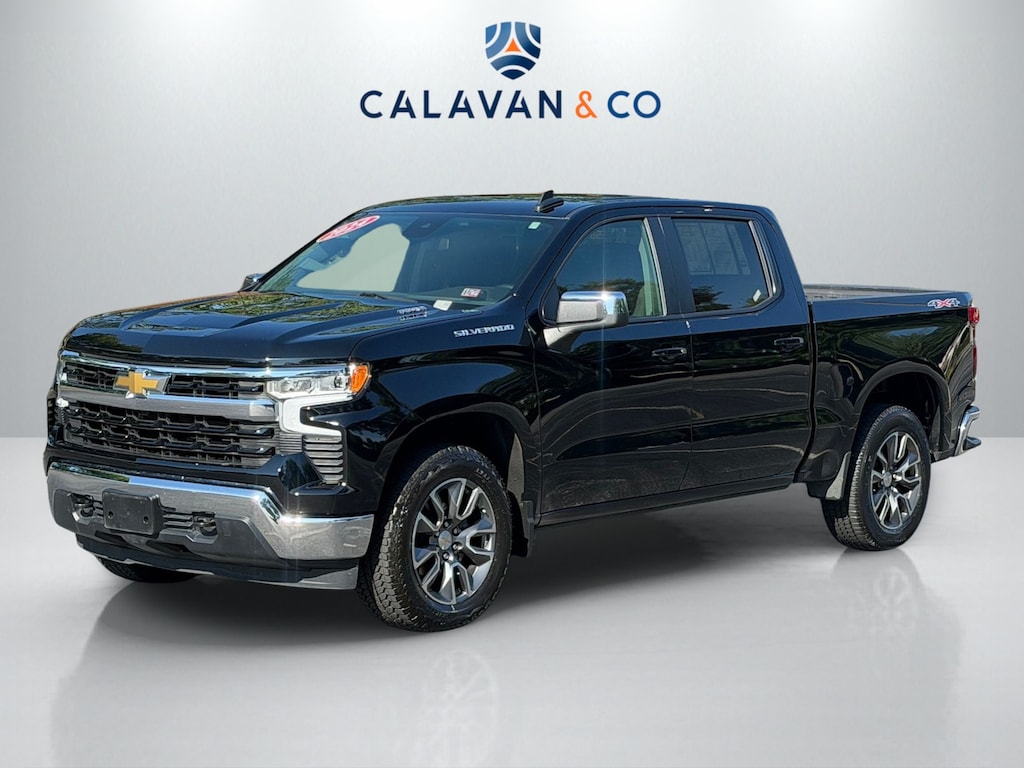 Used 2024 Chevrolet Silverado 1500 LT Truck Crew Cab