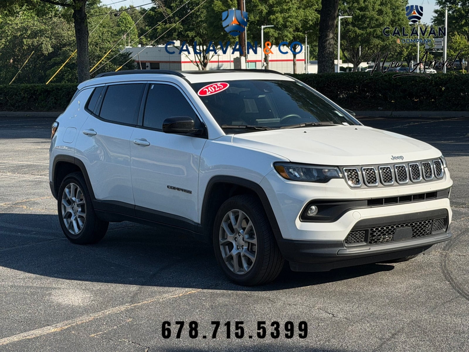 2023 Jeep Compass Latitude Lux 4X4's photo
