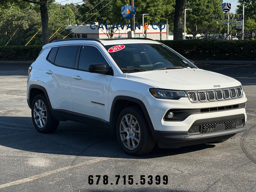 Used 2023 Jeep Compass Latitude Lux SUV