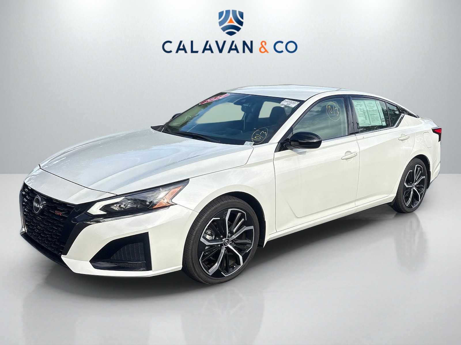 2024 Nissan Altima 2.5 SR photo 3