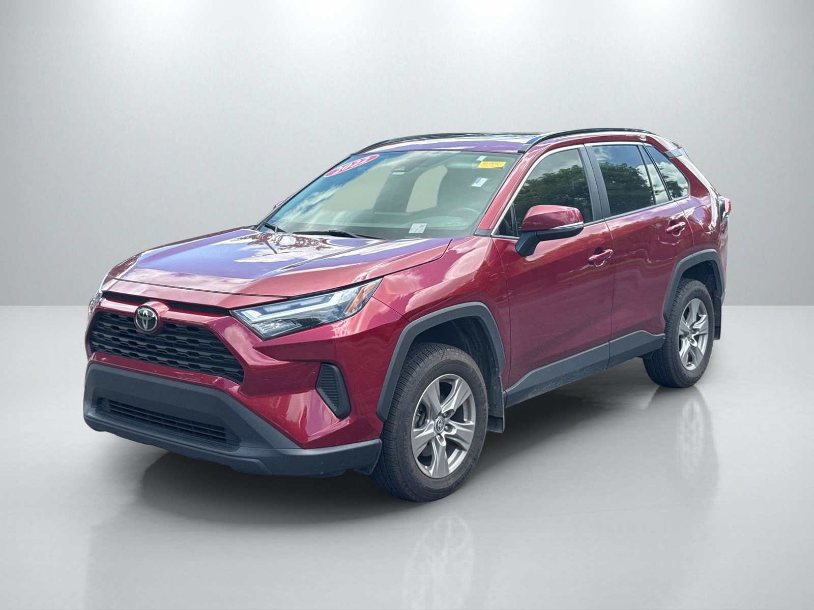 Used 2022 Toyota RAV4 XLE with VIN 2T3W1RFVXNW221445 for sale in Northfield, Minnesota
