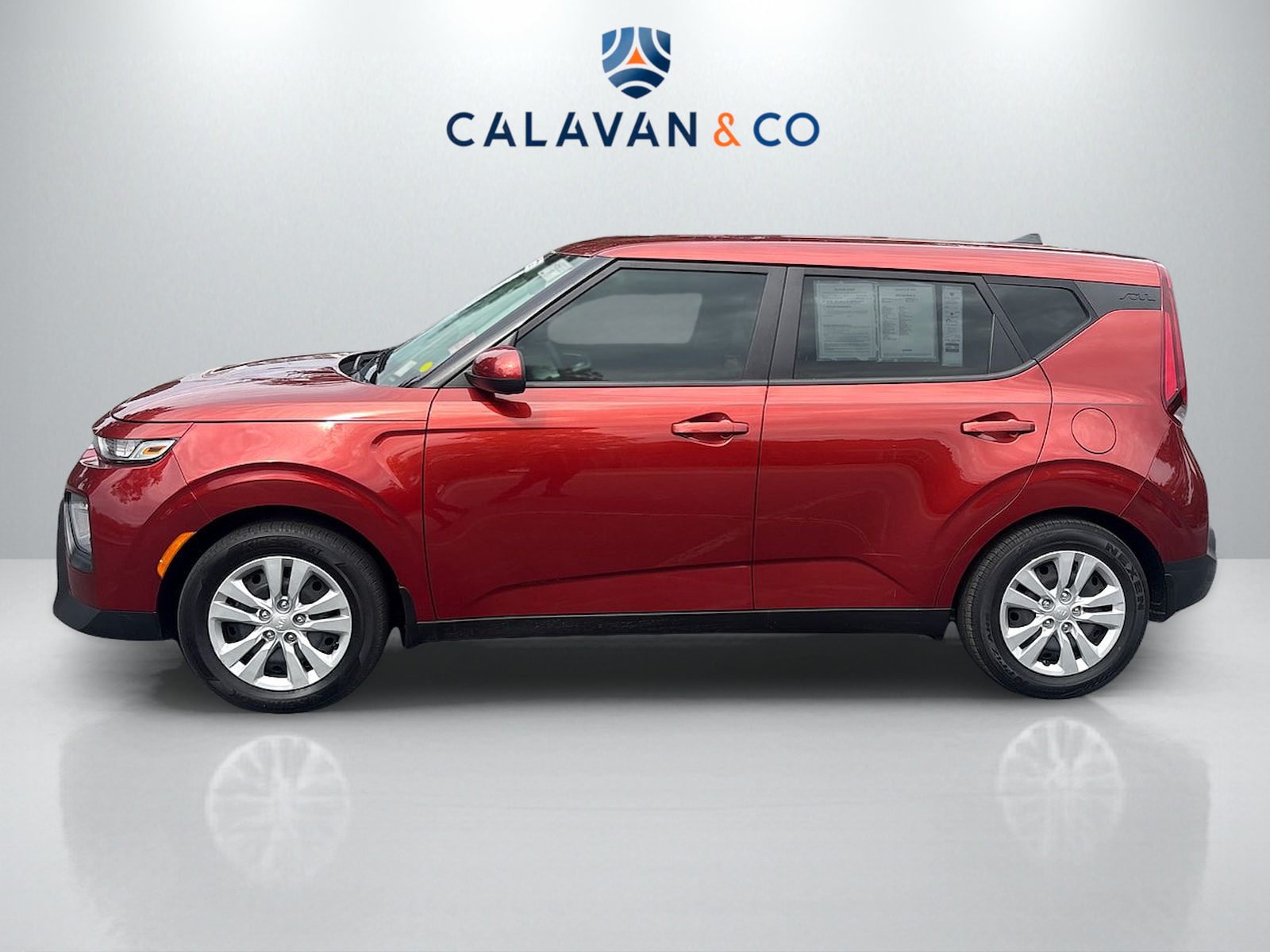 2021 Kia Soul LX photo 3