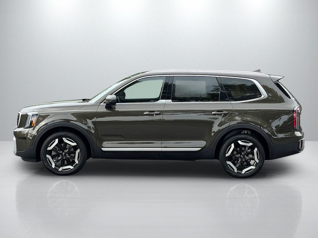 Certified 2025 Kia Telluride EX SUV