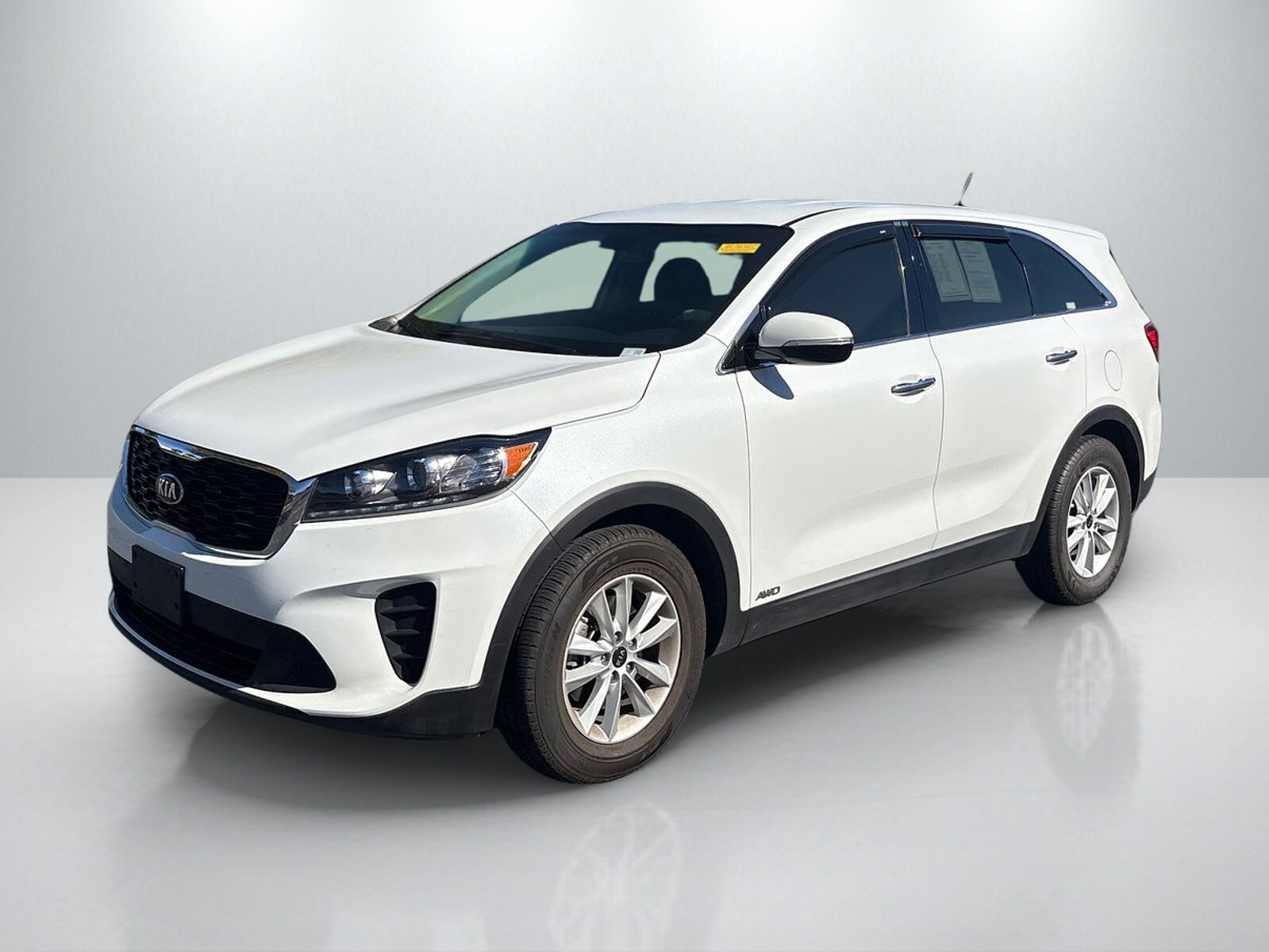 2020 Kia Sorento LX photo 3