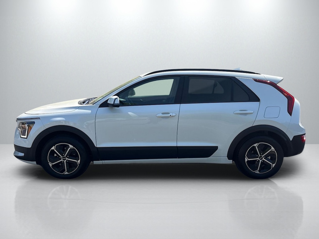 Certified 2025 Kia Niro EX SUV