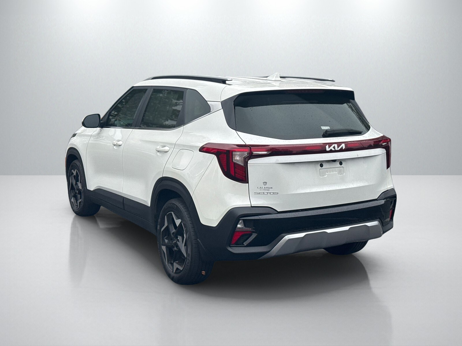 2024 Kia Seltos EX photo 3