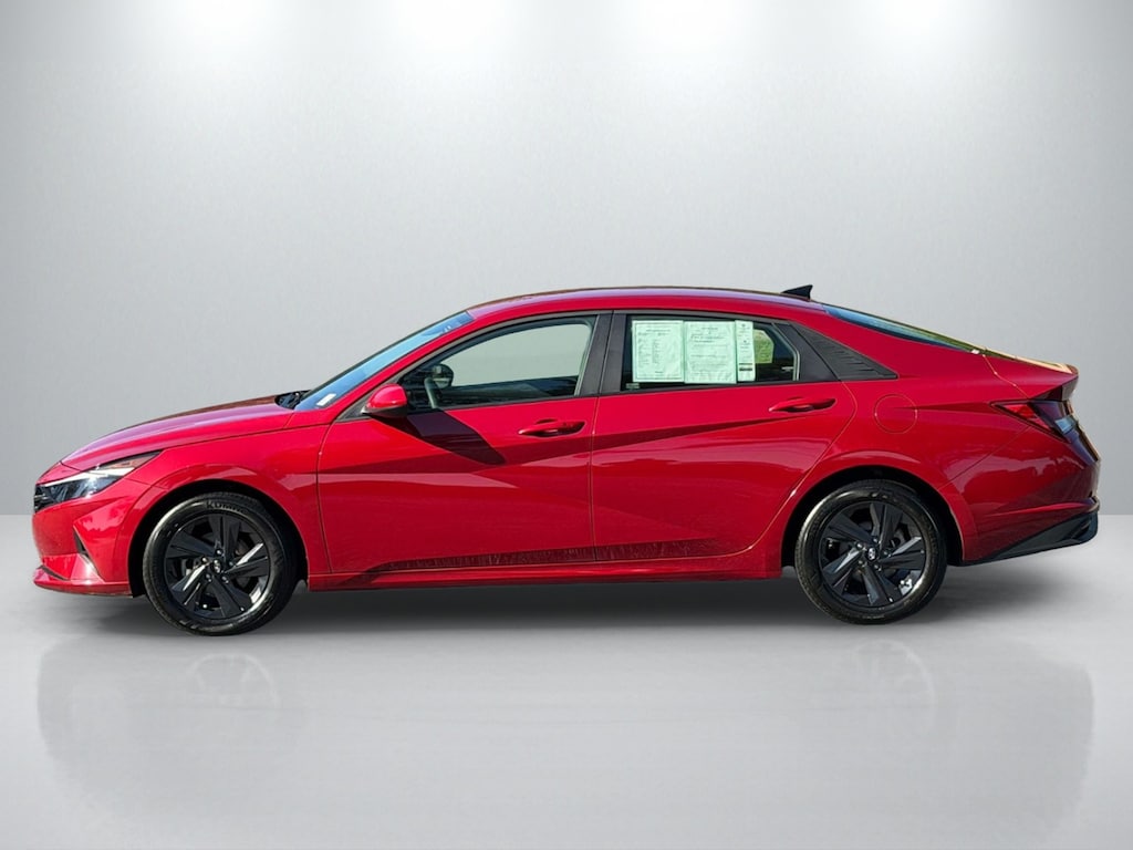 Certified 2022 Hyundai Elantra SEL Sedan