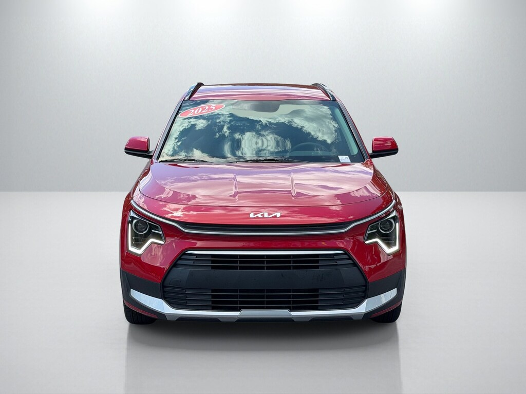 Certified 2025 Kia Niro LX SUV