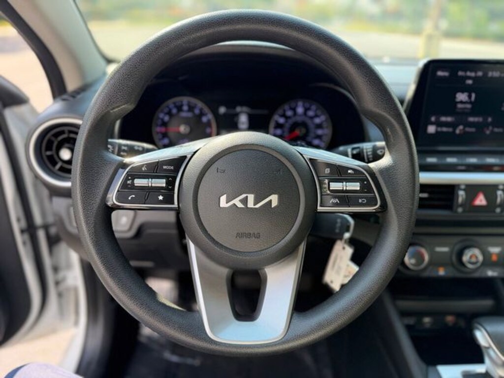 Used 2024 Kia Forte LXS Sedan