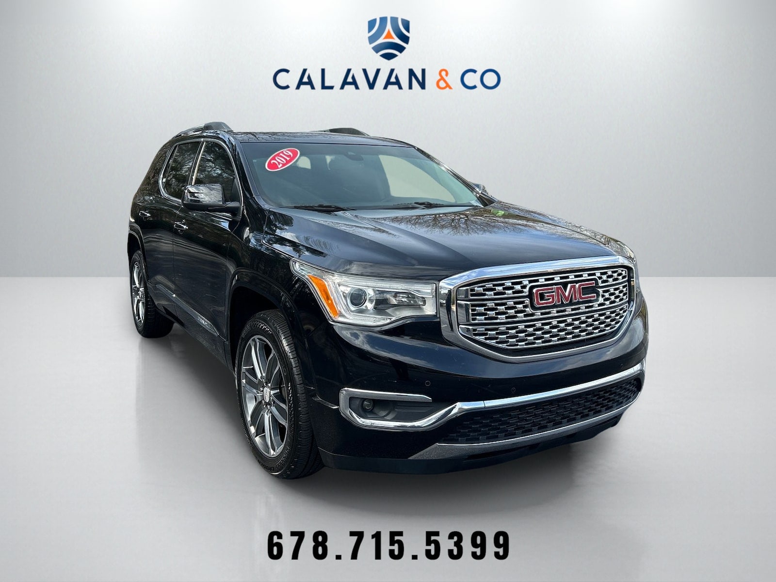 2019 GMC Acadia Denali's photo