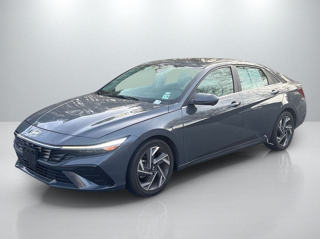 Certified 2024 Hyundai Elantra Limited Sedan