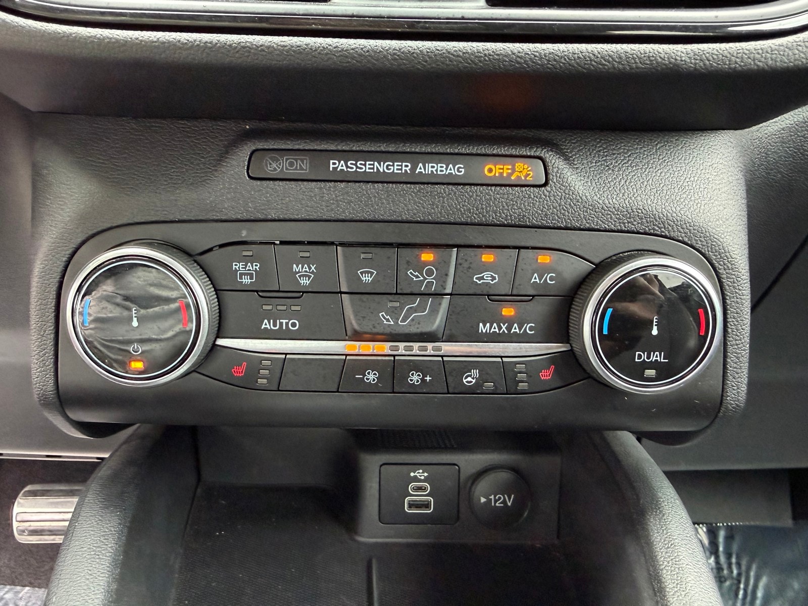 2024 Ford Escape ST-Line - Photo 22