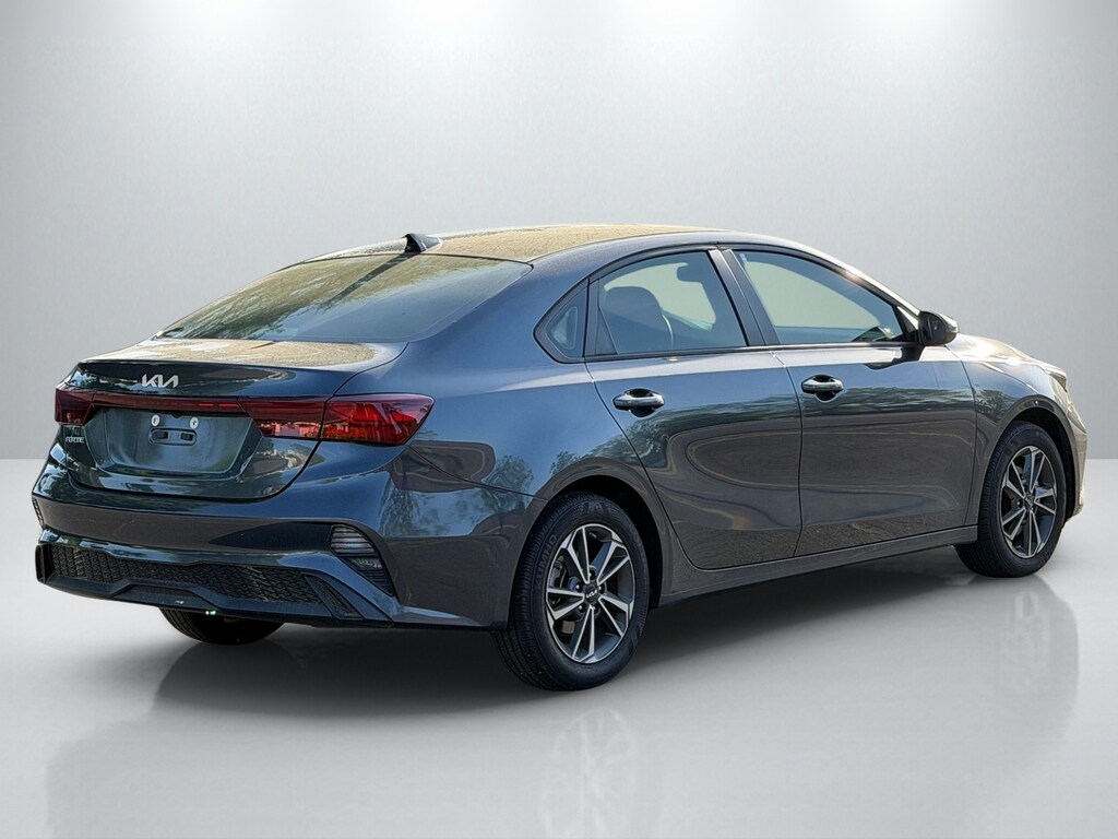 Used 2024 Kia Forte LXS Sedan