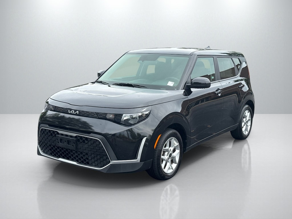 Certified 2023 Kia Soul LX Hatchback