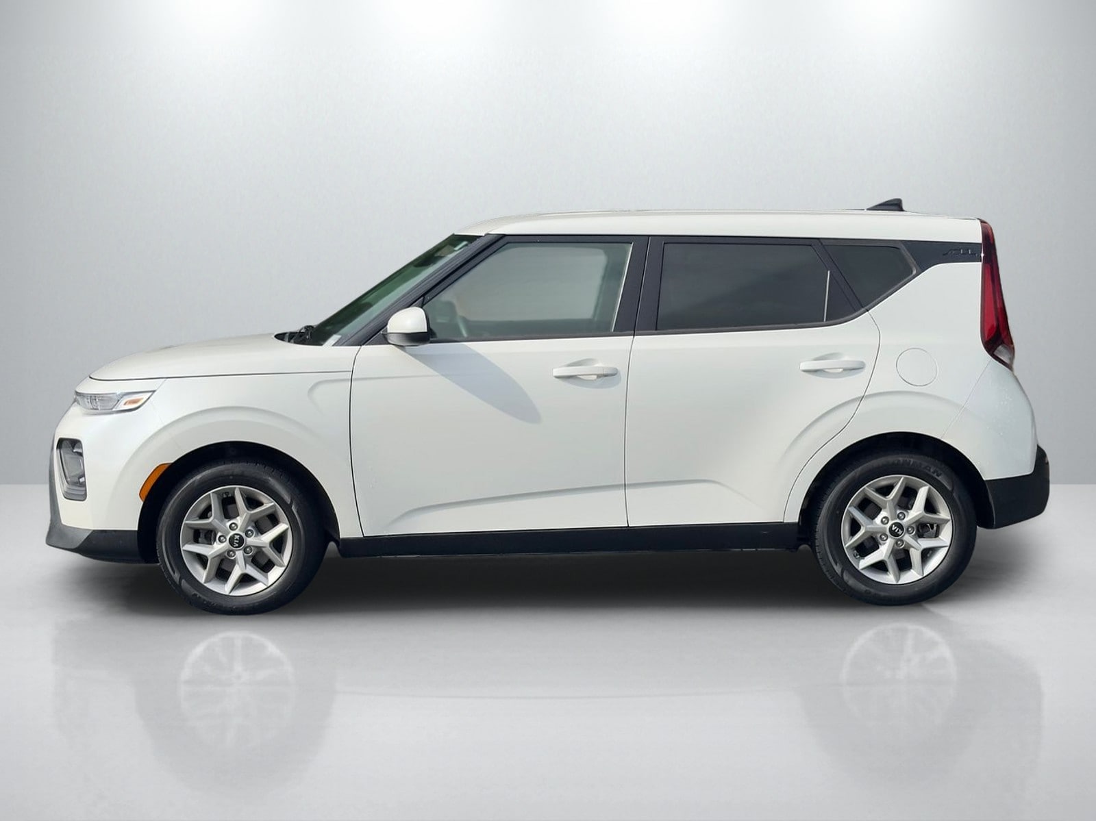 Used 2020 Kia Soul S with VIN KNDJ23AU0L7719200 for sale in Lithia Springs, GA