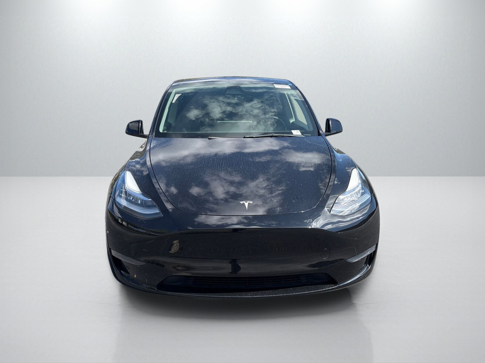 2023 Tesla Model Y Long Range photo 2