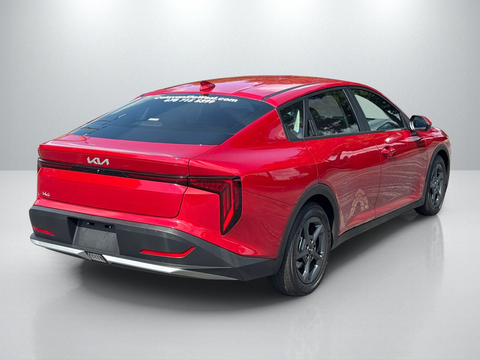2025 Kia K4 LXS photo 3