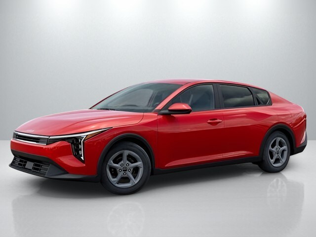 2025 Kia K4 LXS photo 3
