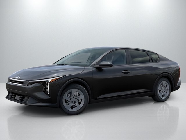 2025 Kia K4 LX photo 3