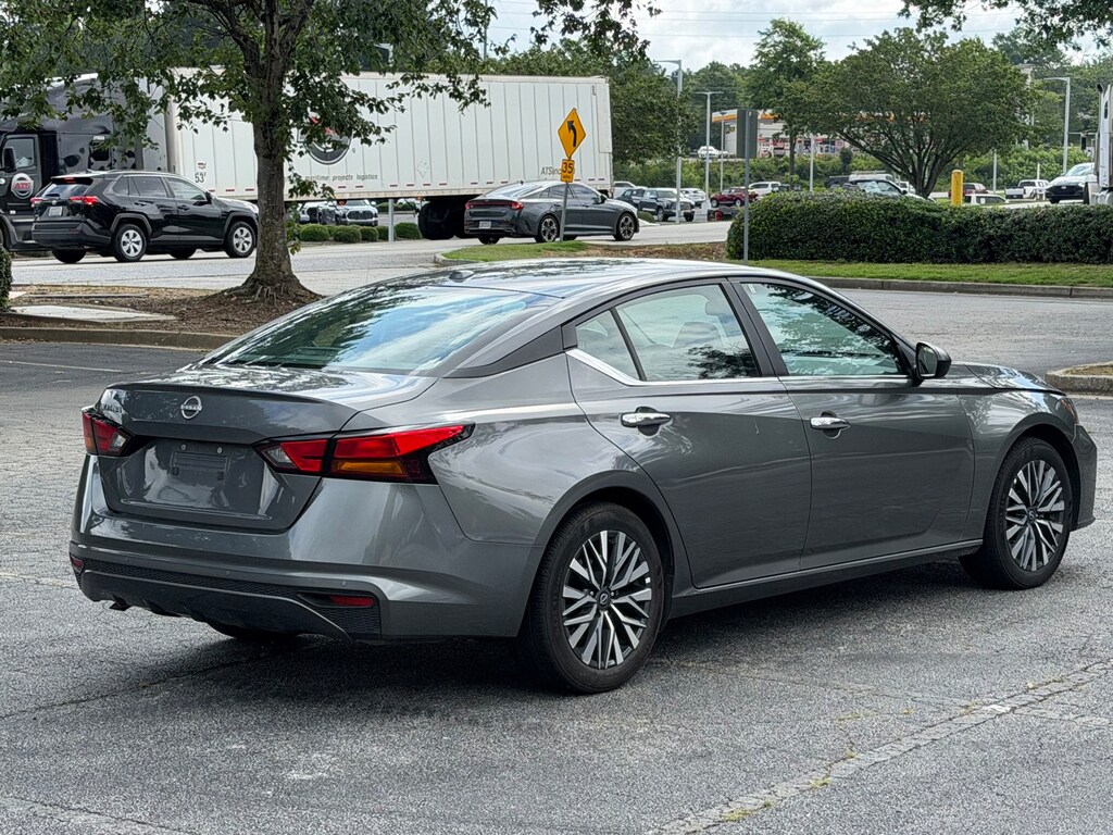 Certified 2025 Nissan Altima SV Sedan