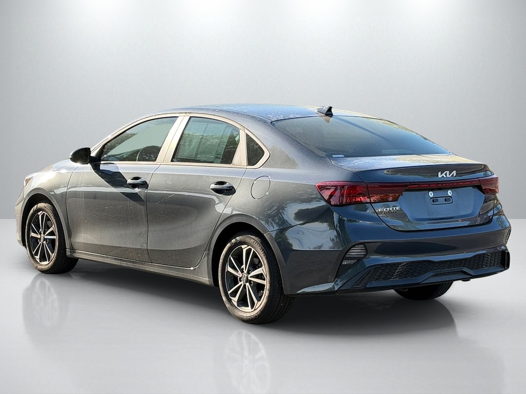 Used 2024 Kia Forte LXS Sedan