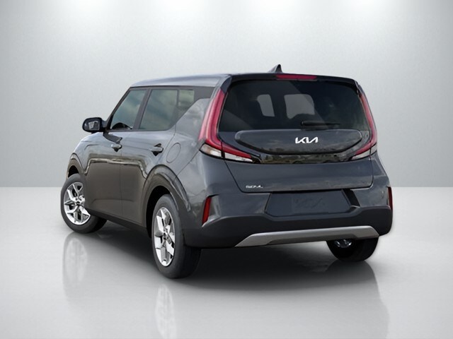2025 Kia Soul LX photo 4