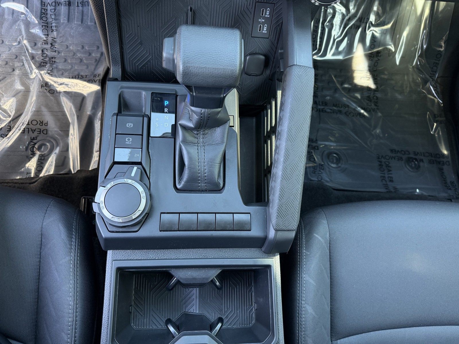 2024 Toyota Tacoma SR - Photo 29