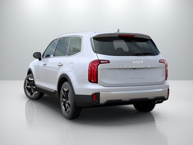 2025 Kia Telluride S photo 2