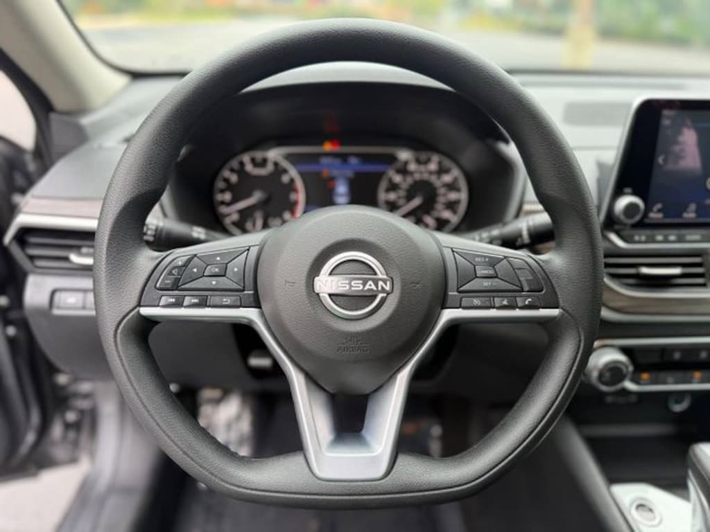 Certified 2025 Nissan Altima SV Sedan