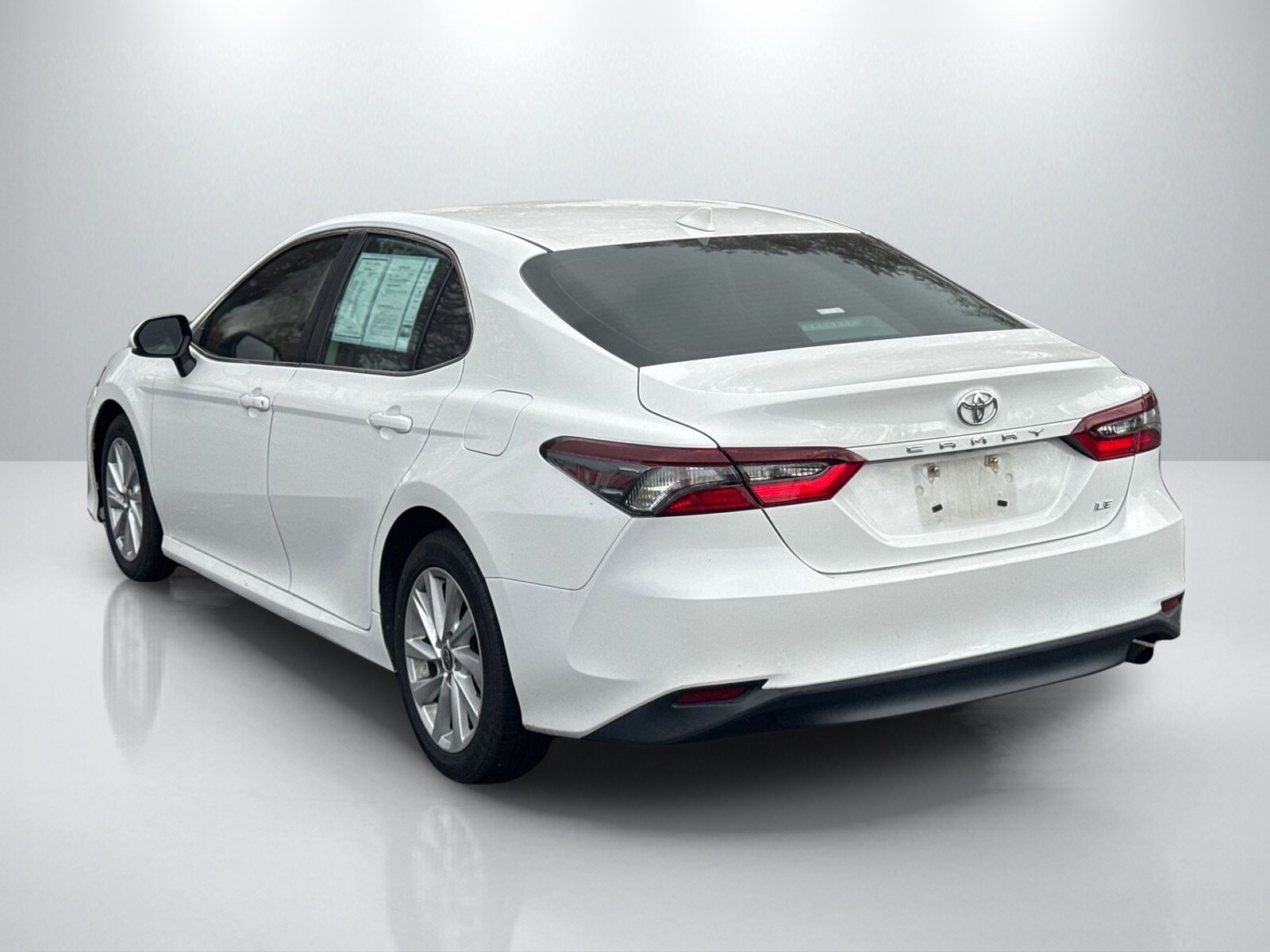 2024 Toyota Camry LE photo 3