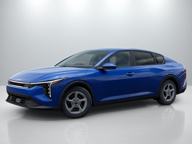 2025 Kia K4 LX photo 2