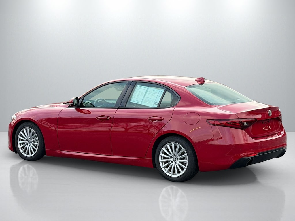 Certified 2023 Alfa Romeo Giulia Sprint Sedan