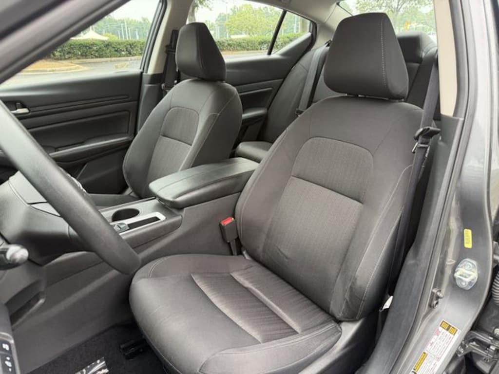 Certified 2025 Nissan Altima SV Sedan