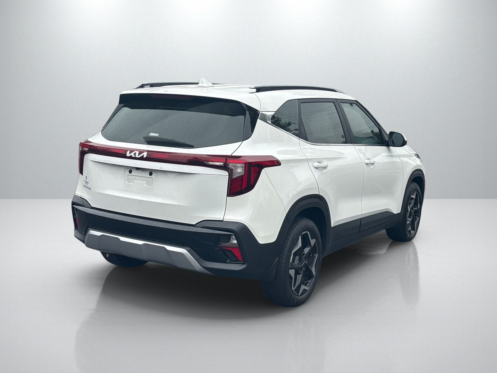 2024 Kia Seltos EX photo 4